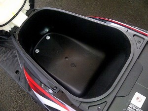 bagasi Motor Vario F1 110 untuk Liburan di Bali